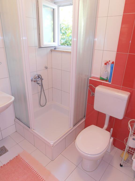 Apartment Villa Besker Makarska Esterno foto